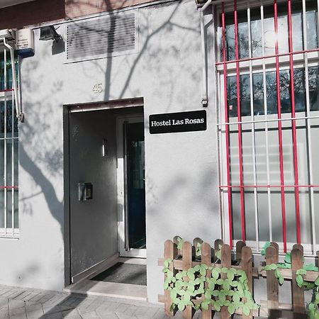 Hostel Las Rosas Madrid Esterno foto